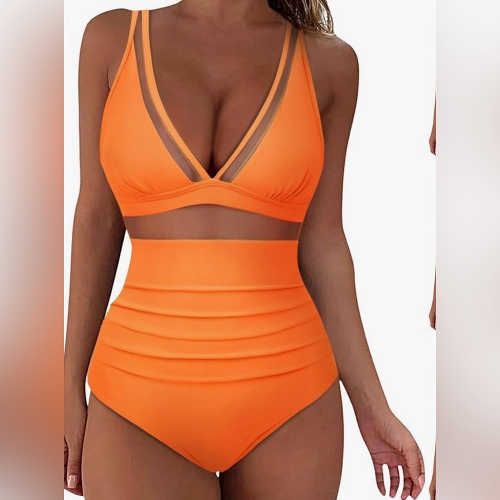 Generic Mesh
Splicing One Piece Swimsuit..